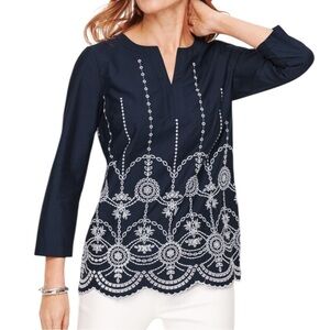 TALBOTS EYELET SCALLOPED NAVY TOP SZ S EUC